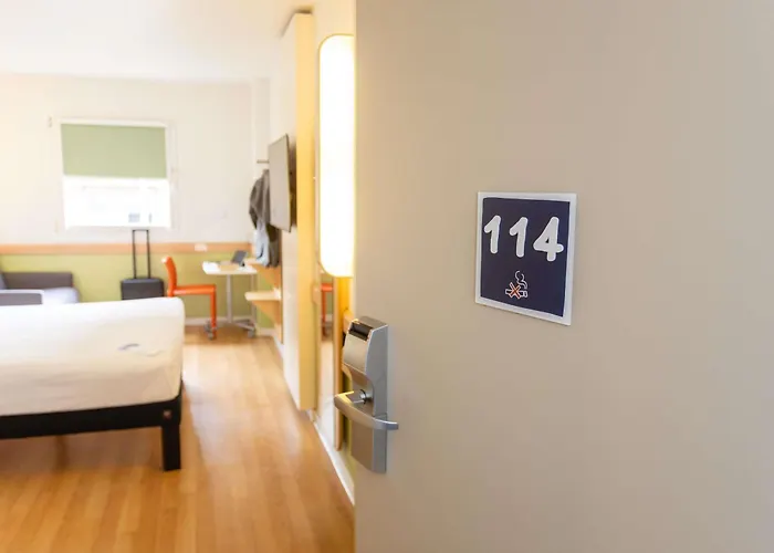 Ibis Budget Valencia Aeropuerto